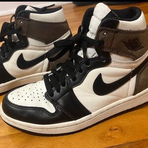 Jordan retro high mocha